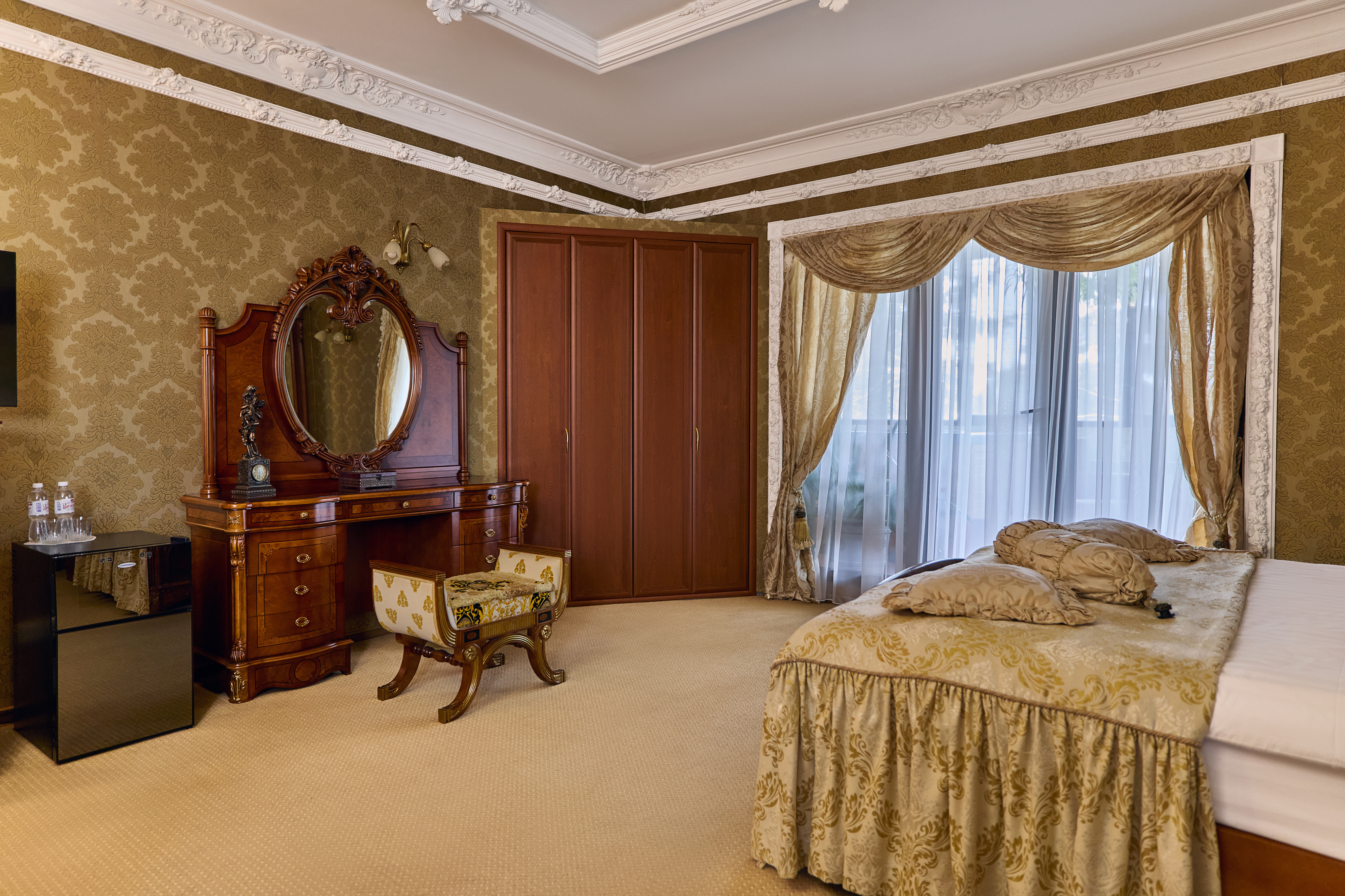 Alexandr Hotel Gallery 4